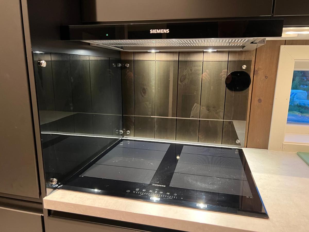 Hytte Naer Vannet, Jacuzzi Og Sauna 브라달 외부 사진