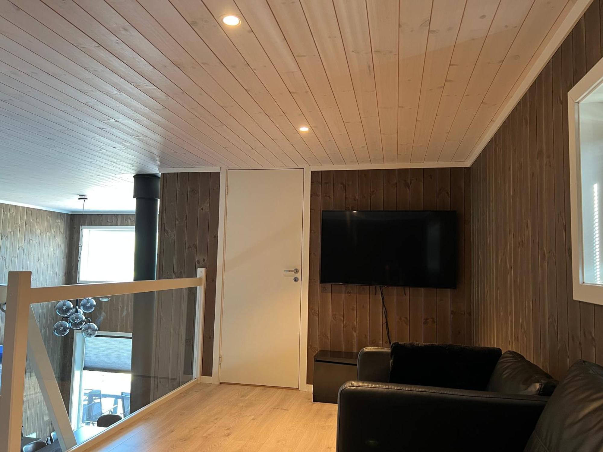 Hytte Naer Vannet, Jacuzzi Og Sauna 브라달 외부 사진